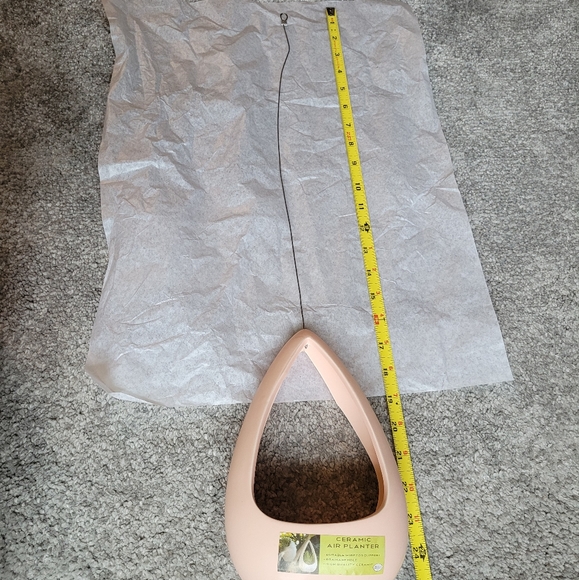 Cool Ceramic Triangle Air Planter NWT - Picture 8 of 9